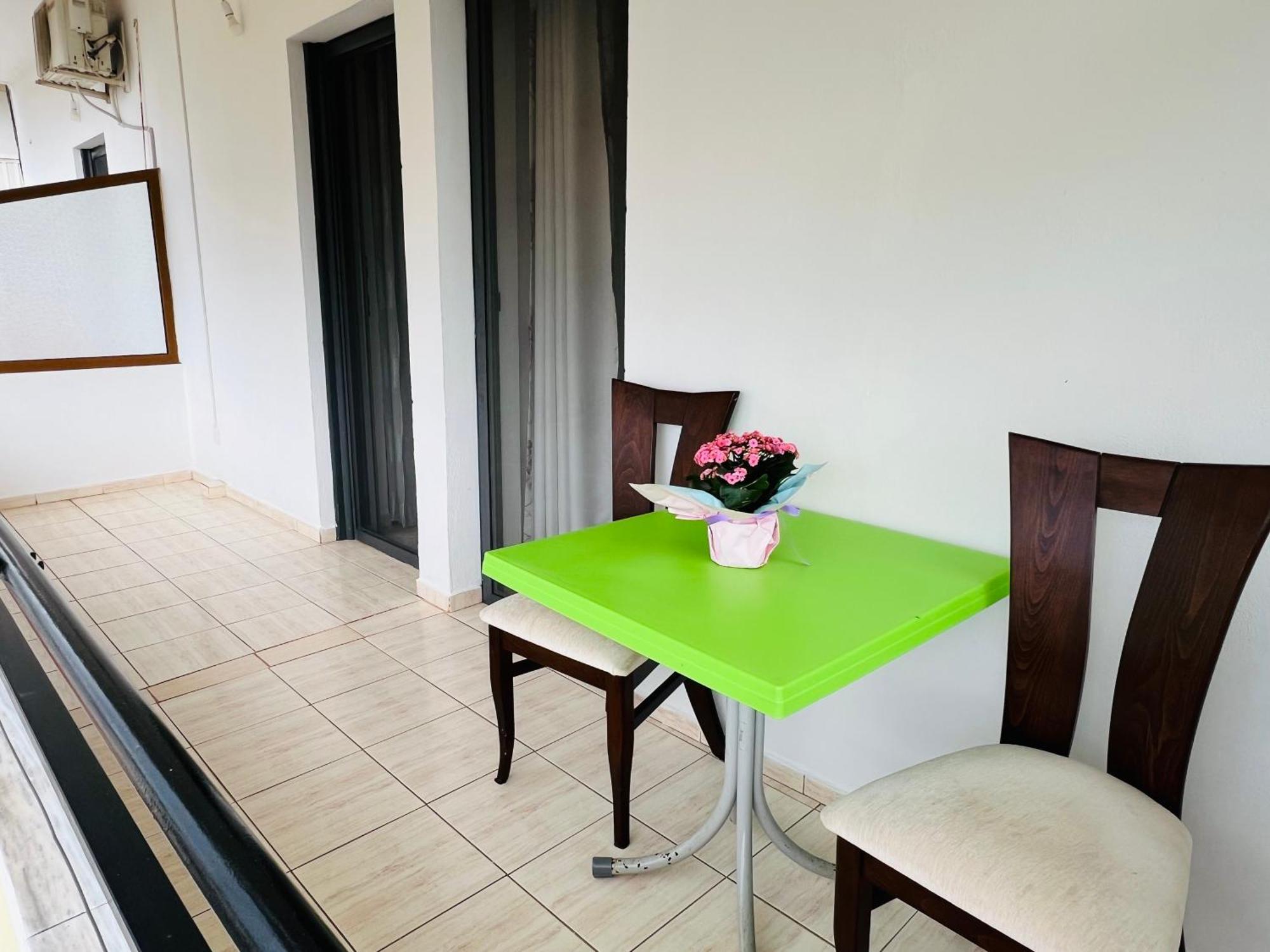 Riza Apartamento *